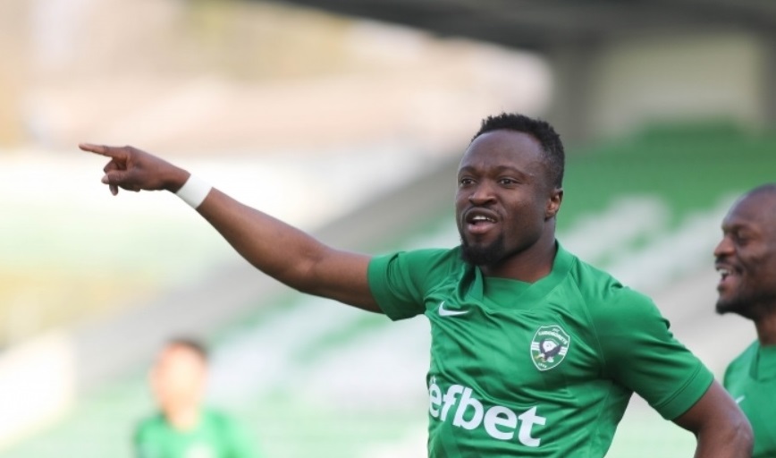 Неузнаваем ЦСКА отстъпи на Лудогорец в Разград