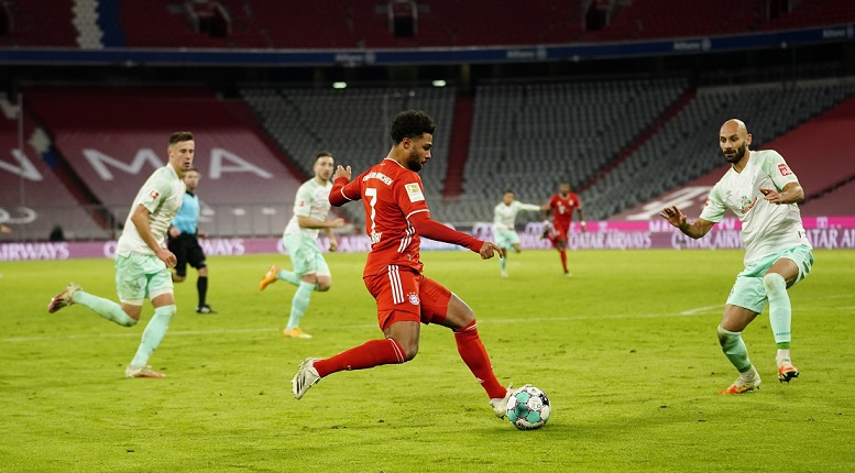 Неузнаваем Байерн се докопа до хикс срещу Вердер width=