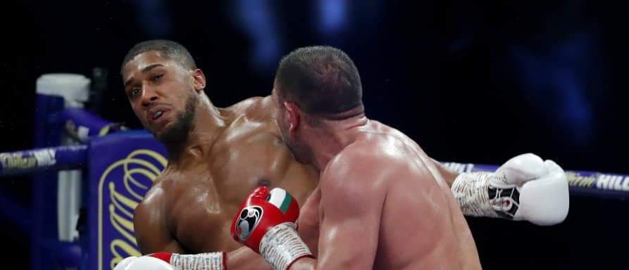 Треньорът на Джошуа: Пулев е топ боксьор, не го подценявайте