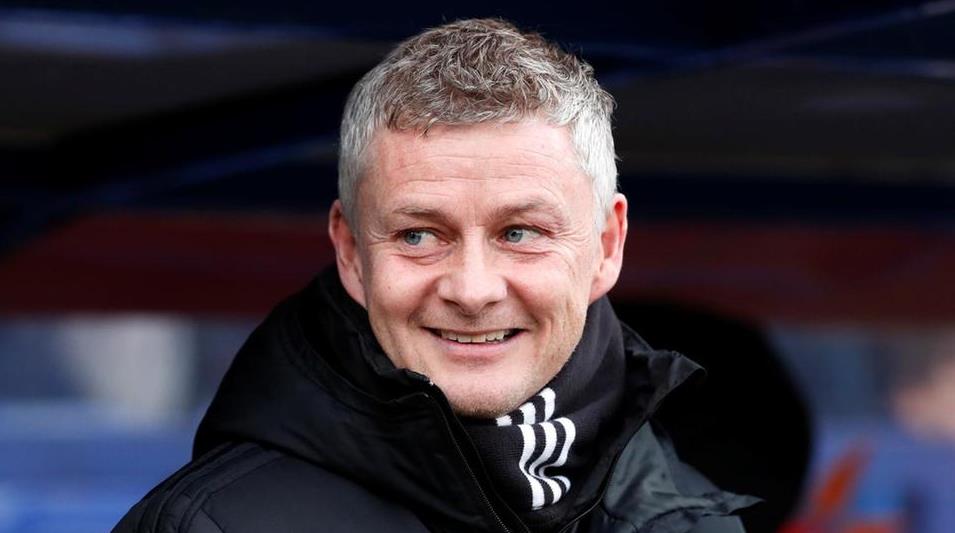 Манчестър Юнайтед с офанзива за Санчо и Упамекано, но чак лятото