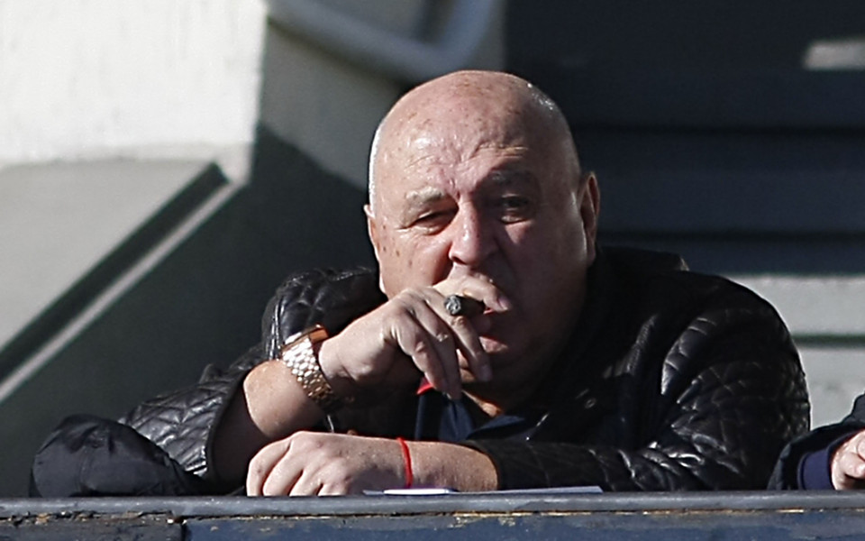 Венци Стефанов обяви: Подписахме с Мишо Александров