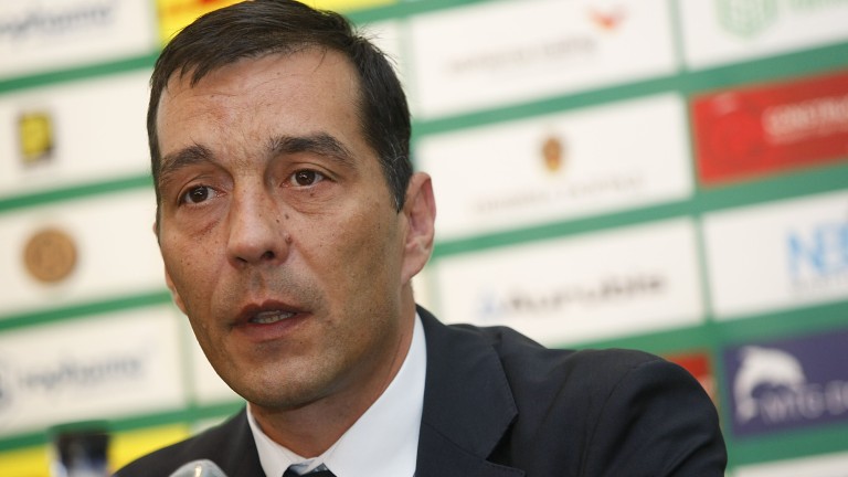 Петричев скочи срещу назначението на Никола Попов за днешния мач