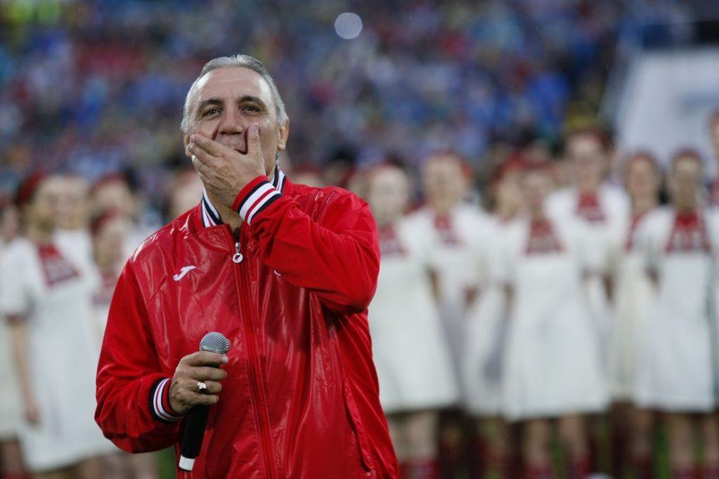 Стоичков посъветва Барселона да вземе Алаба и Холанд