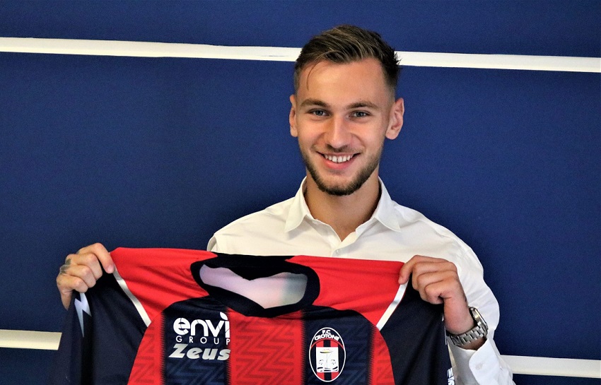 В Кротоне обявиха заразен с COVID-19 преди мача с Юве днес