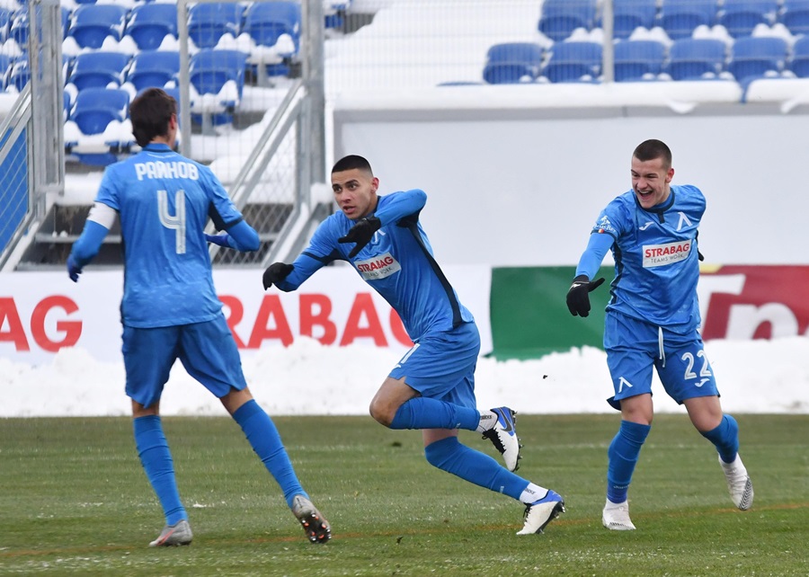 Белгийци следят Здравко Димитров за трансфер