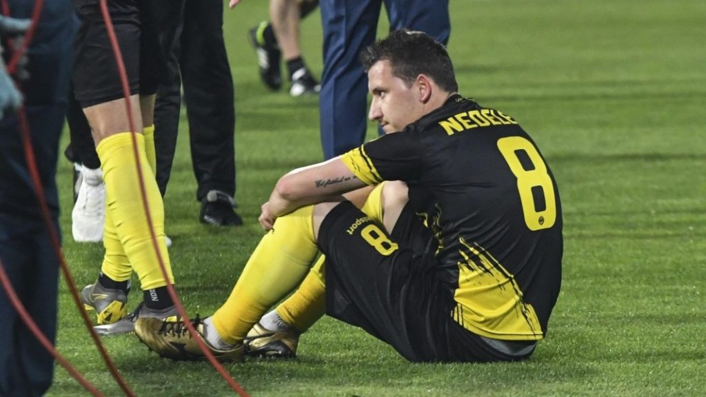 Любо Пенев започва офанзива за Тодор Неделев?