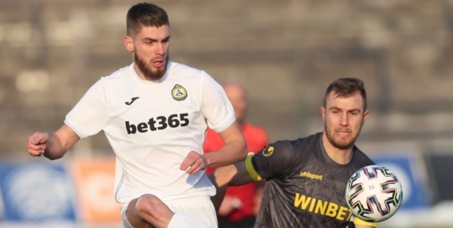 Славия и Ботев (Пд) взеха по точка в скучен мач без голове