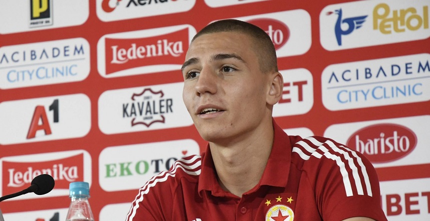 ЦСКА сложи цена от 5 млн. евро на Валентин Антов