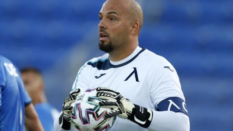 Ники Михайлов: Крачка по крачка вървим напред