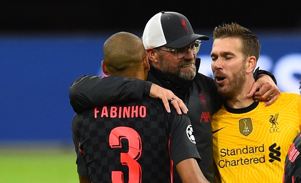 На „Анфийлд“ готвят нов договор за Фабиньо width=