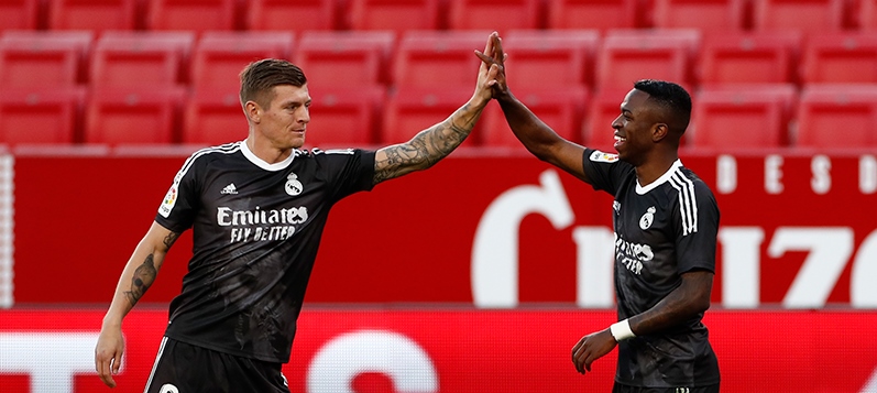 Реал Мадрид прекъсна негативната серия след късметлийска победа