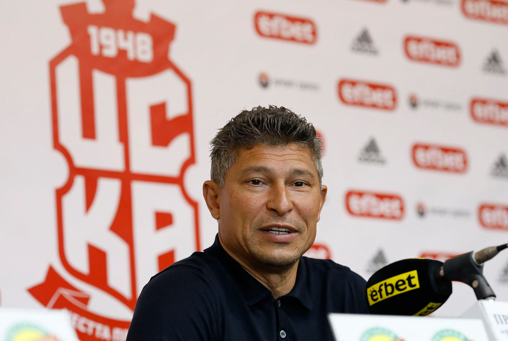 Балъков за напускането на Камбуров: Това е негово лично желание