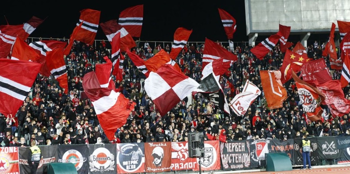 ЦСКА прибира четвърт милион от билети след мача с Клуж width=