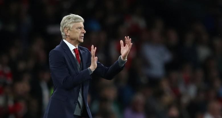 Венгер: Трябва да се отървем от Лигата на нациите width=