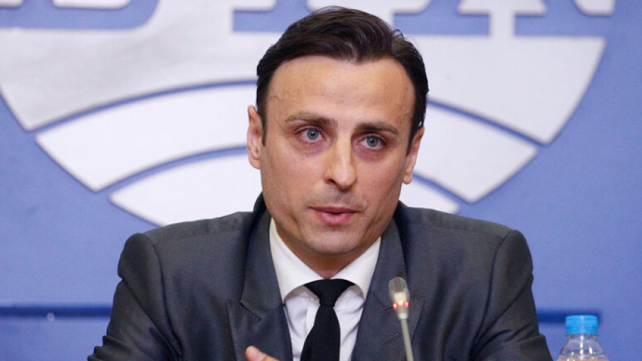 Бербатов чака отговора на БФС за писмото от УЕФА и ФИФА