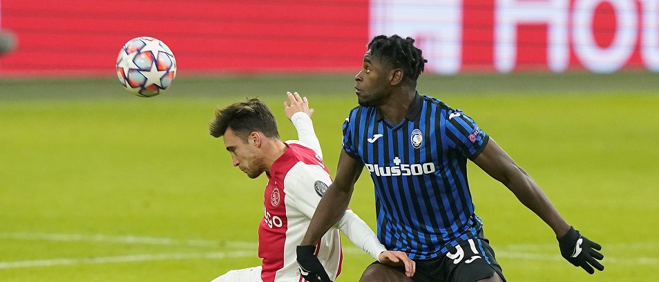 Аталанта спечели битката с Аякс за място на осминафиналите