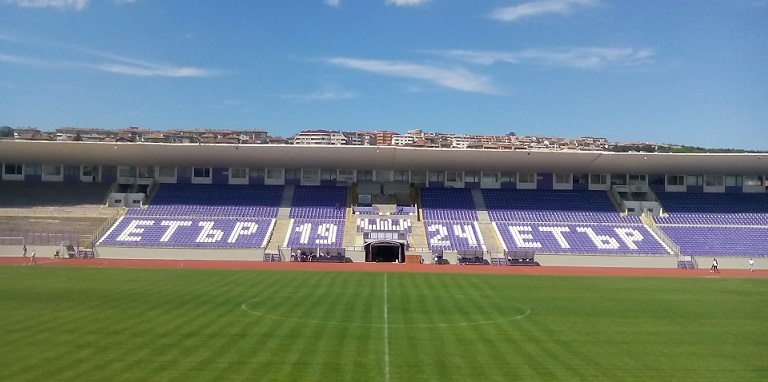 Треньорско трио застава начело на Етър