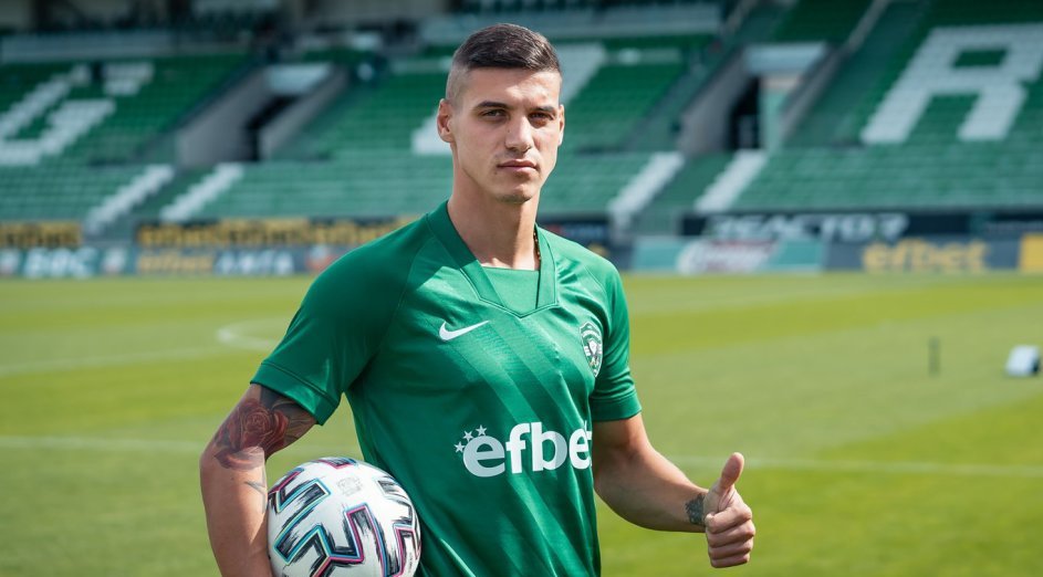 Десподов започва титуляр в двубоя срещу Антверпен