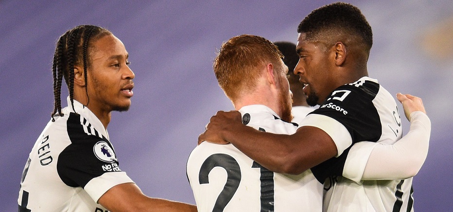 Фулъм спъна Лестър за Топ 3 и записа втора победа за сезона width=