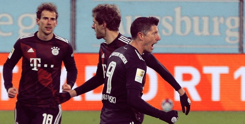 Байерн отново показа колебания, но спечели визитата на Аугсбург