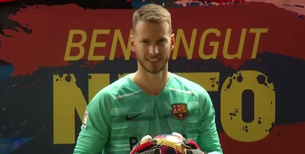 Барселона се разделя с резервния си вратар