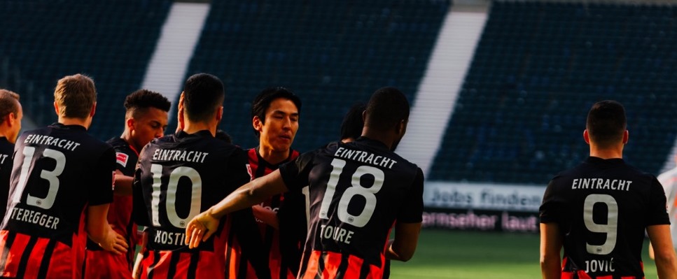 Байерн остана с празни ръце след визитата на Айнтрахт