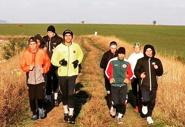 Младежките национали по бокс се готвят за Будва в Нови Извор