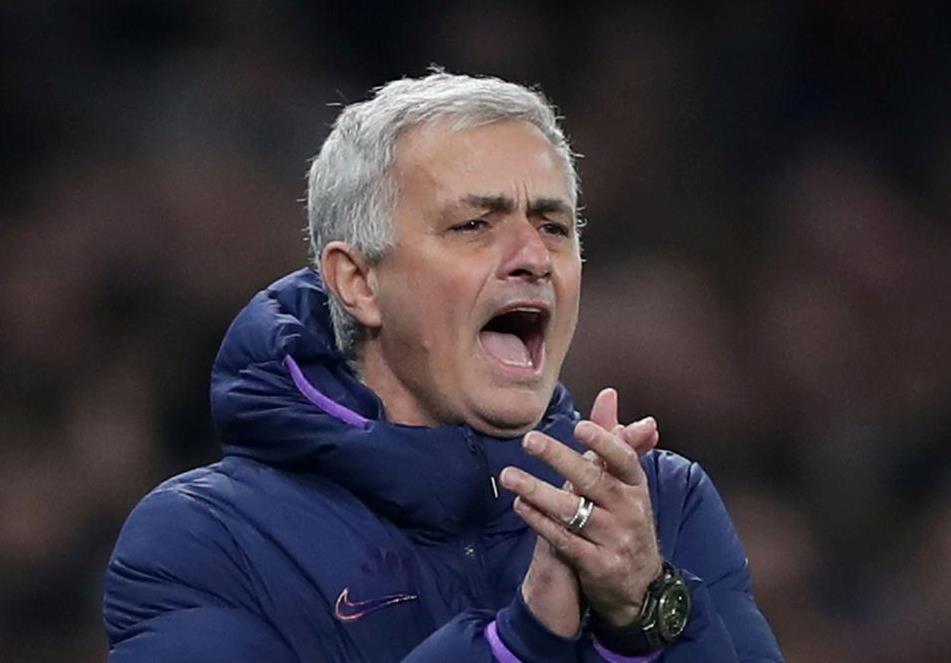 Моуриньо изчетка Лудогорец преди двубоя в Разград