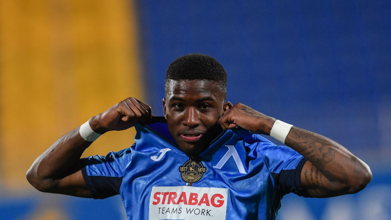 Официално: Левски продаде Найджъл Робърта!