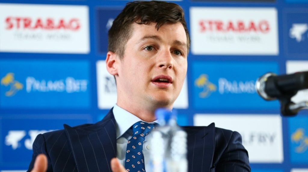 Диксън отговори на критиците: Дайте алтернатива на моя план