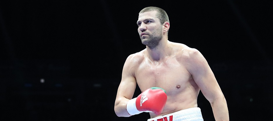 Тервел Пулев отказа намибиеца Викапита Мероро в 9-ия рунд