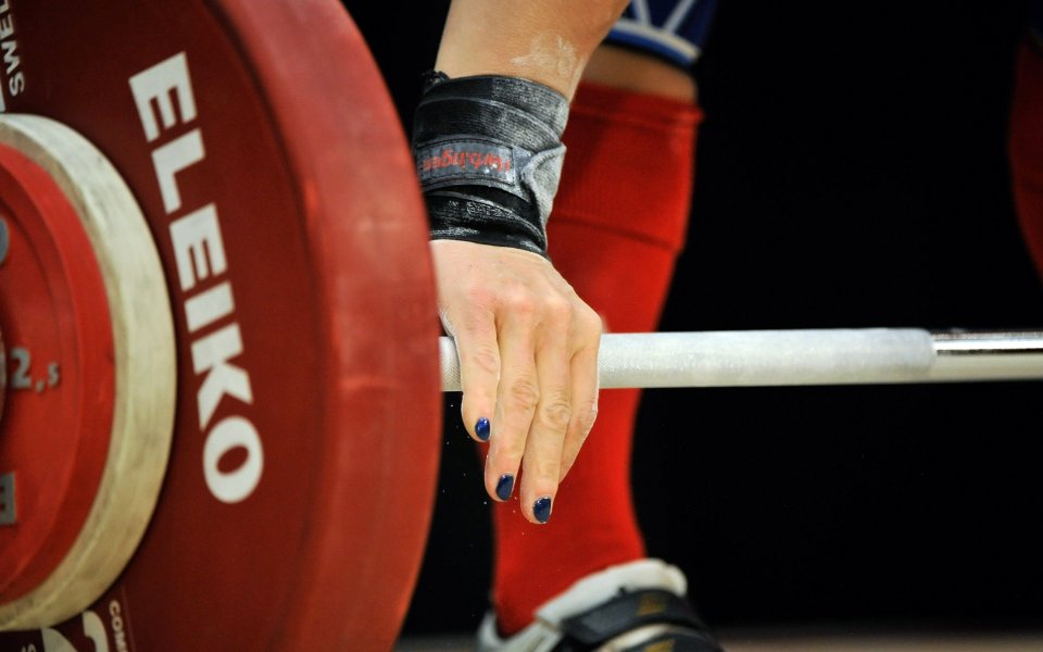 България с 14 представители на Европейското по щанги в Москва