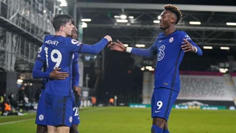 Челси срази Лътън за ФА Къп след хеттрик на Тами Ейбрахам