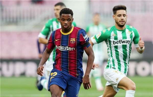 Младото бижу на Барса със сериозна травма