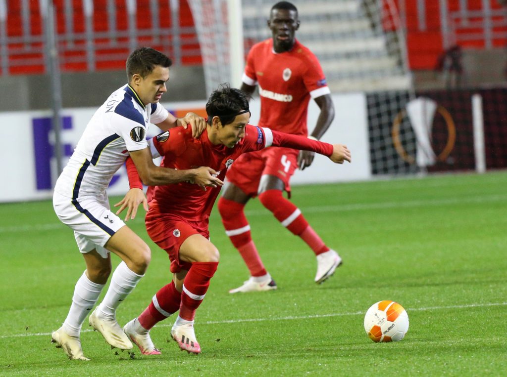 Антверп попари и Тотнъм