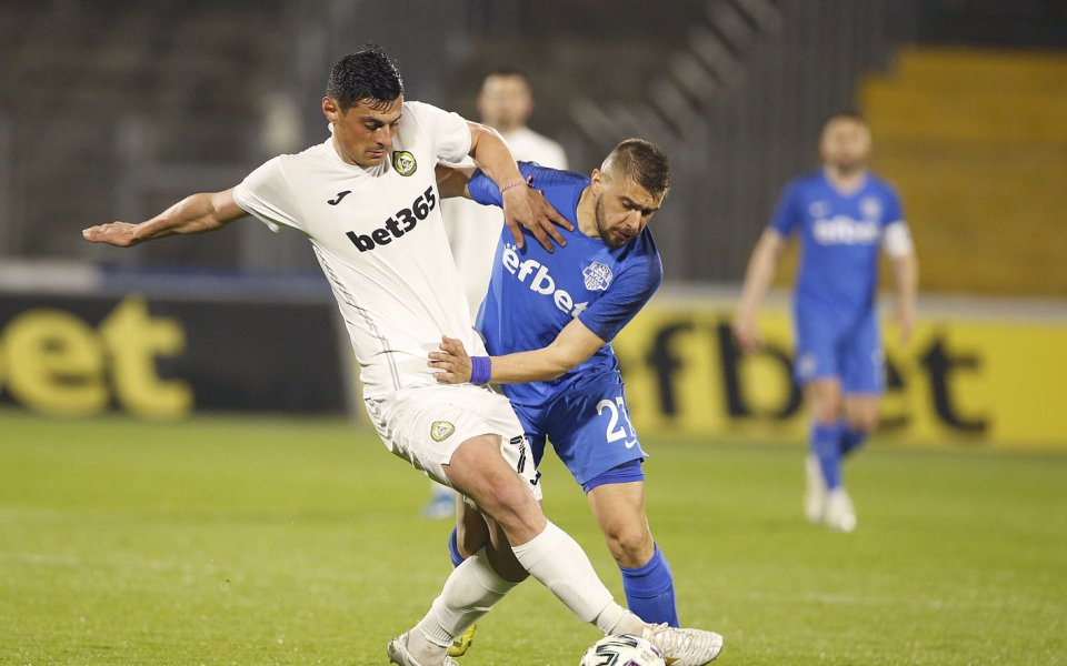 Доминиращ, но неефикасен пред гола – защо Арда не победи Славия