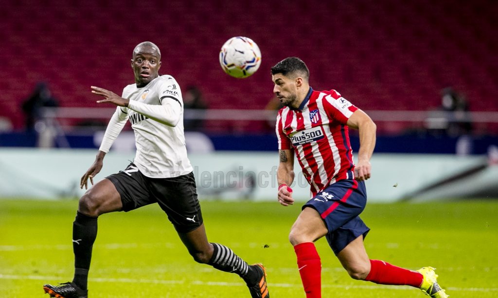 Атлетико отново със седем точки напред