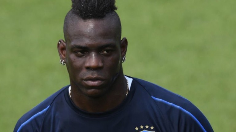 Балотели може да се приближи до България