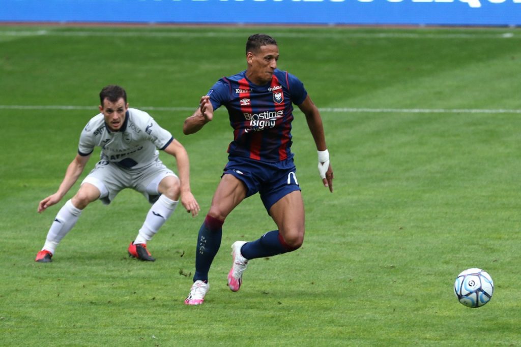 ЦСКА не се е отказал от мароканския национал