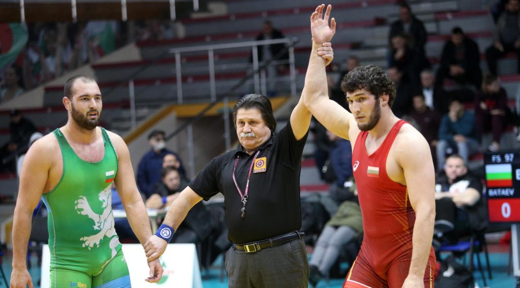 Днес на тепиха в Осло излиза Ахмед Батаев