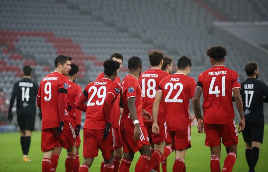 Байерн Мюнхен отново победи Залцбург и е на 1/8-финалите в ШЛ