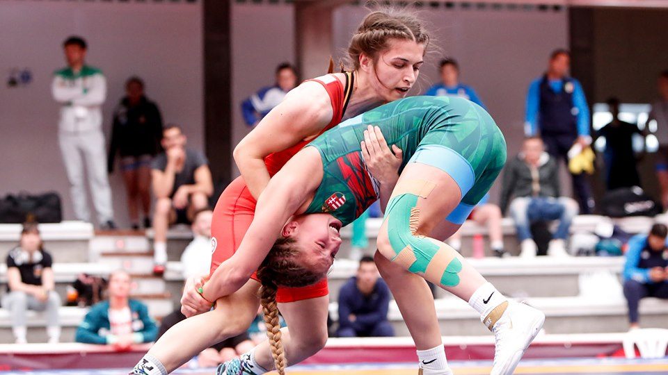 Успешен старт на Белберова, справи се с корейка