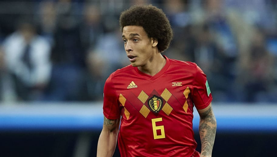 Витсел отпадна за мача с Русия