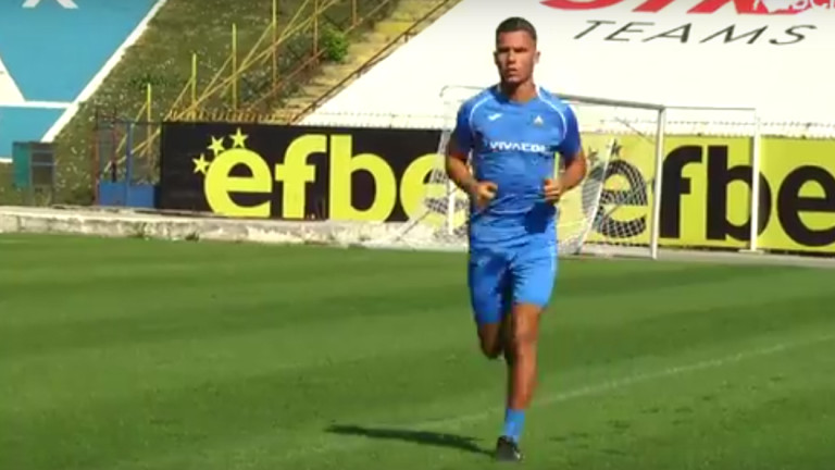 Левски усилено иска да си върне Антони Белмонт