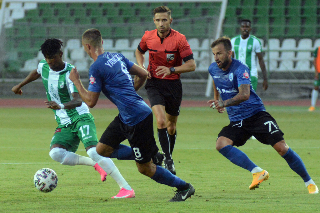 Берое оглави класирането след нов голов рецитал width=