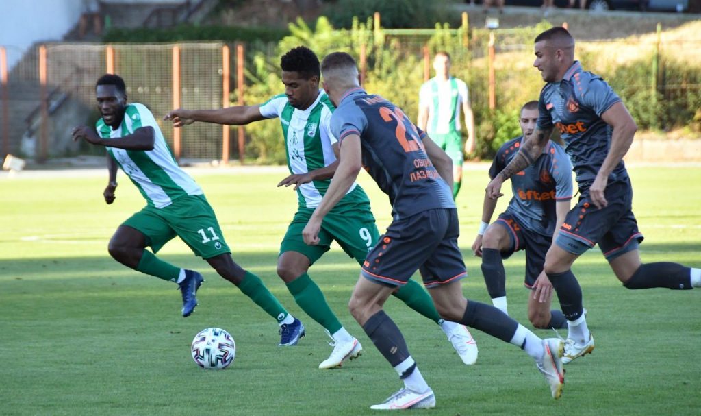 Берое повали Хебър с дубъл на Конте