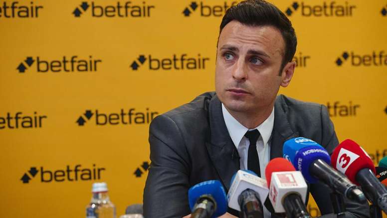 Бербатов пред Betfair: Никой не бива да критикува Симеоне за работата му