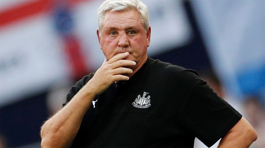 На Острова: Дните на Стив Брус в Нюкасъл изглеждат преброени