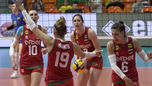 България разгроми Чехия и е на финал в Златната лига