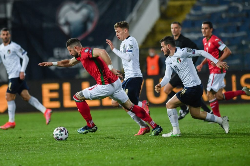 Жалко: България се бори, но Италия си тръгна с трите точки